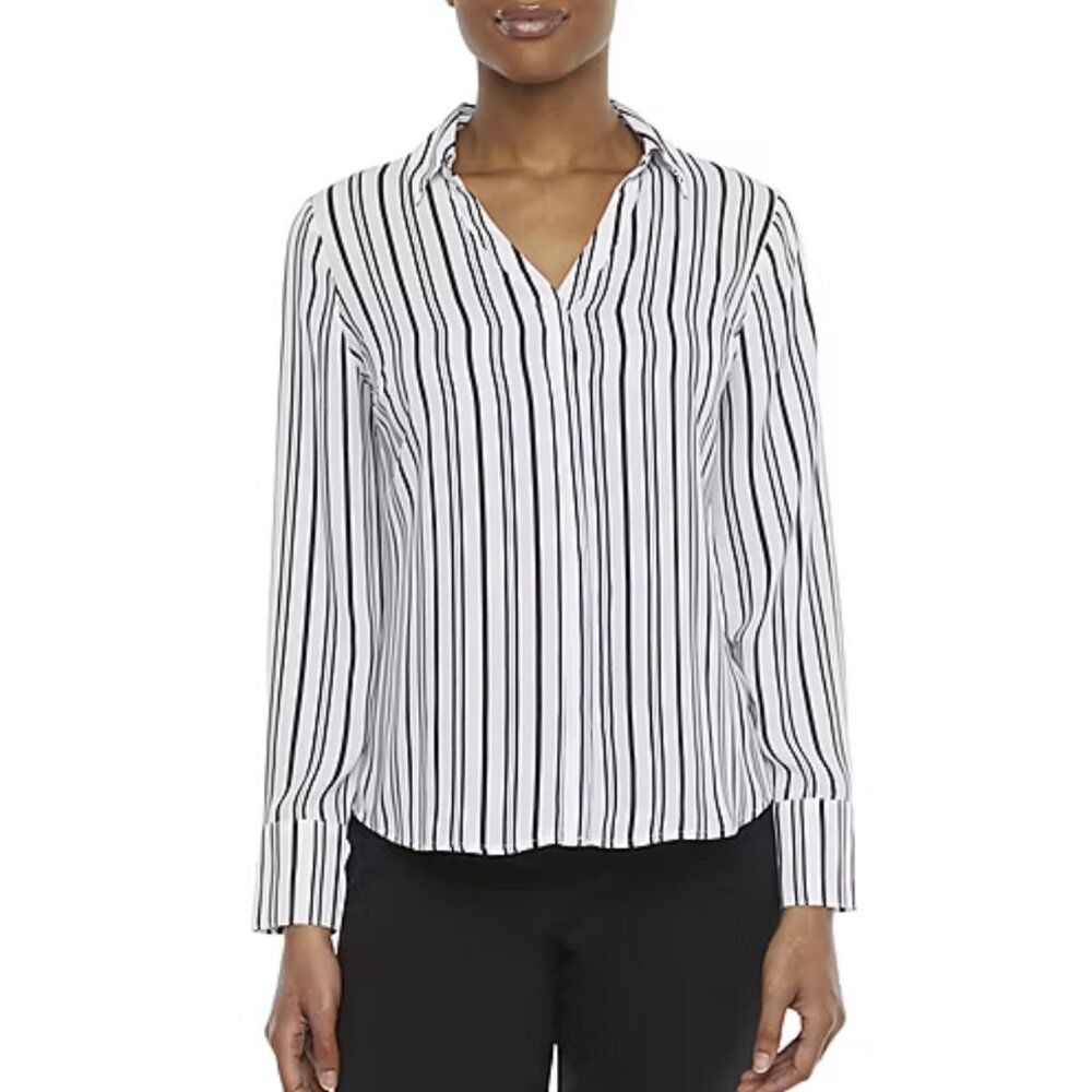 NWOT White Black Striped Button Down Office Lightweight Shirt Chic Polished